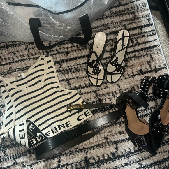Women’s designer bundle. Huge bag